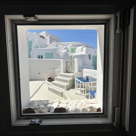 White Swallow Suite Santorini Vourvoulos Exterior photo