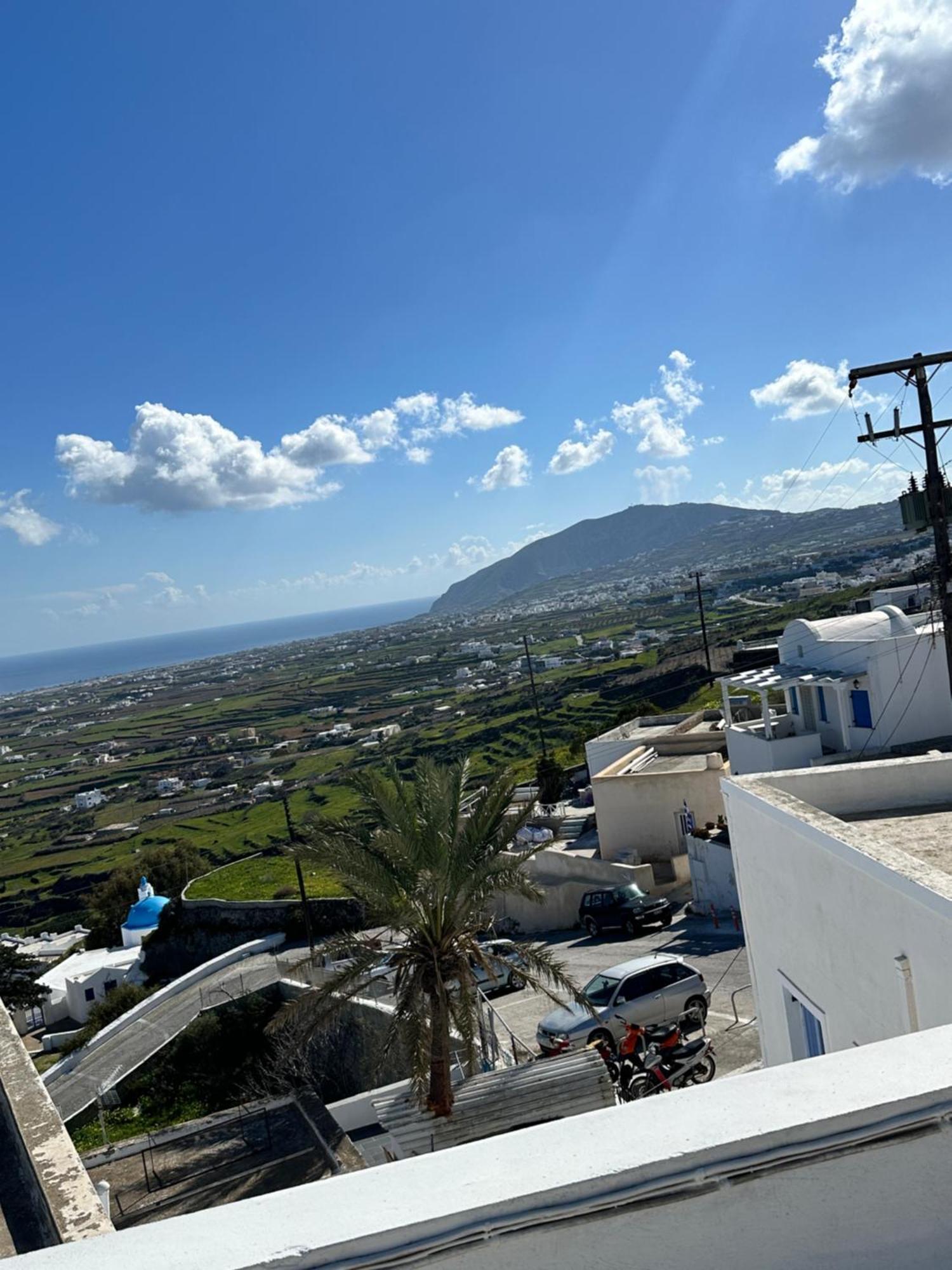 White Swallow Suite Santorini Vourvoulos Exterior photo